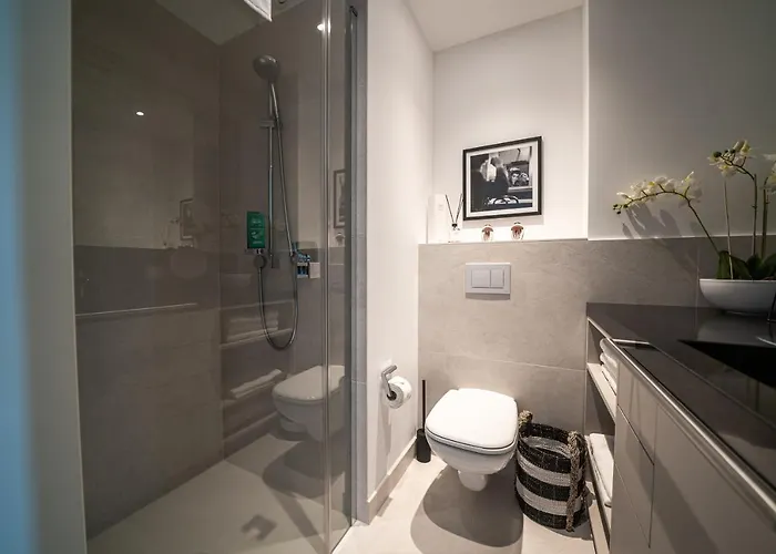 Luxury دوسلدورف