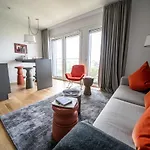 Ξενοδοχείο με διαμερίσματα Luxury 4*