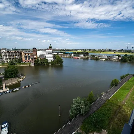 Luxury 4* Düsseldorf