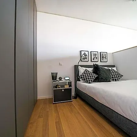 Luxury 4*
