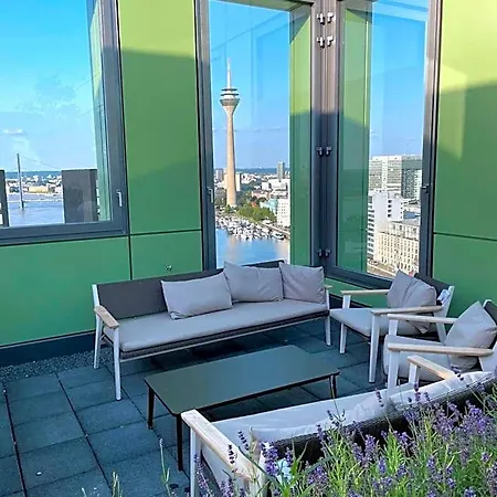 Luxury 4*