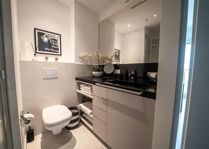 Luxury Aparthotel 4*